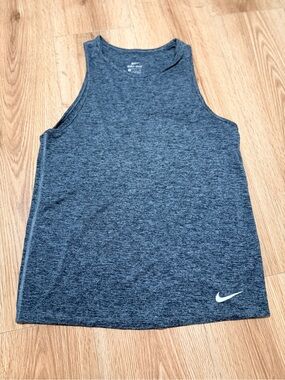 Nike Dri-FIT Unisex‎ S gray Heather Tank Top Sleeveless Training Gym Shirt